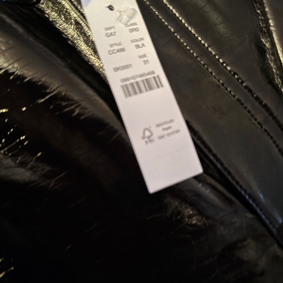 J crew pant faux leather style: CC488 Size 31 BLACK BK0001
new with tags - Picture 5 of 5